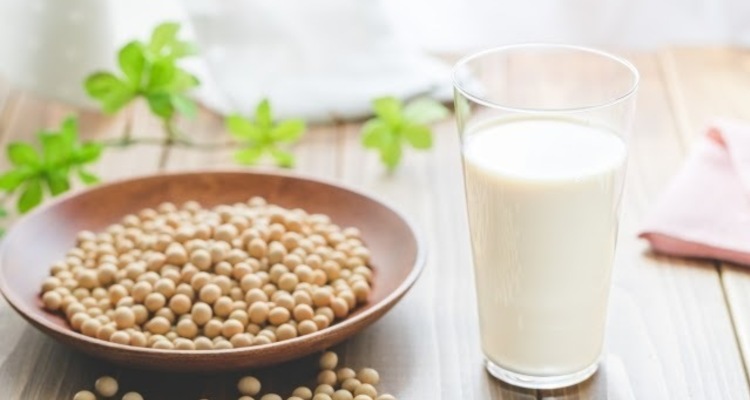 豆乳に含まれるタンパク質は？大豆タンパク質と牛乳との違いもご紹介！